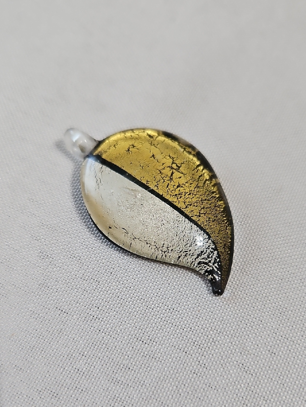 Murano Glass Leaf-Shaped Pendant in Gold and Silver - Picture 1 of 2